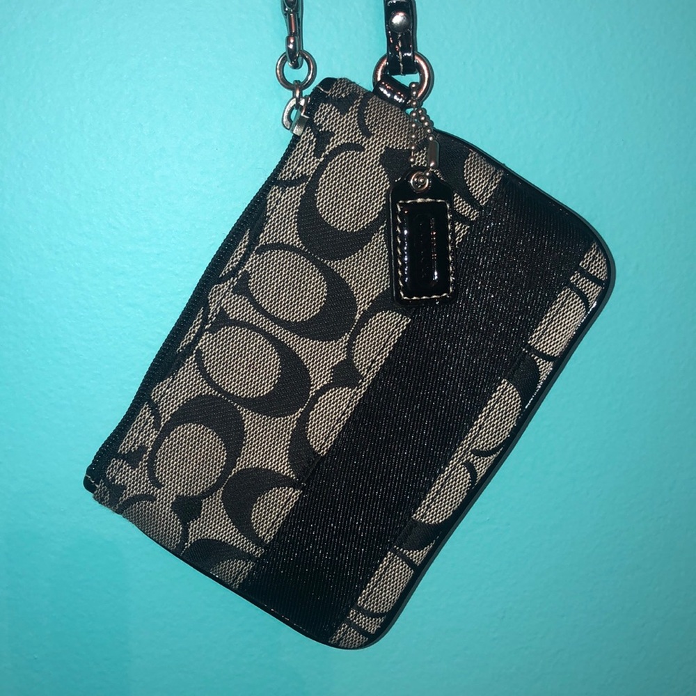 COACH wallet/wristlet in Black